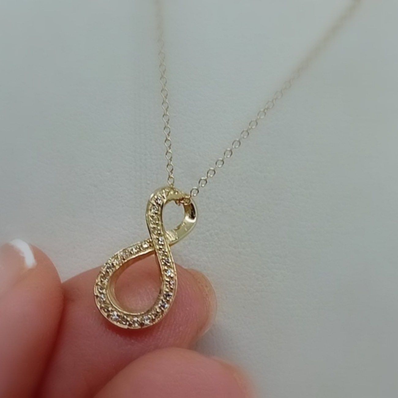 a5681cb3-691f-4cd0-8eae-c2b9dfa248cc 1